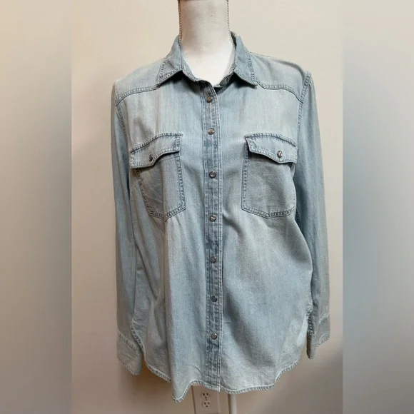 J. Crew Denim Chambray shirt 12 NWT - Picture 6 of 15